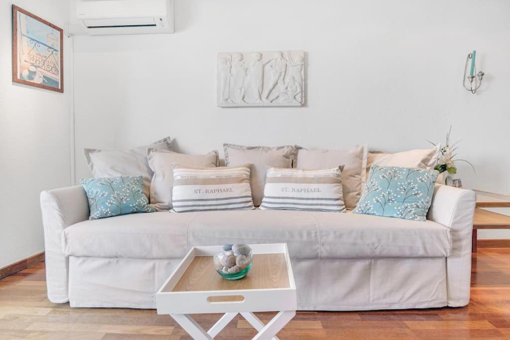 La Prom - A Two Bedroom Apartment With A Sea View Nice Bagian luar foto